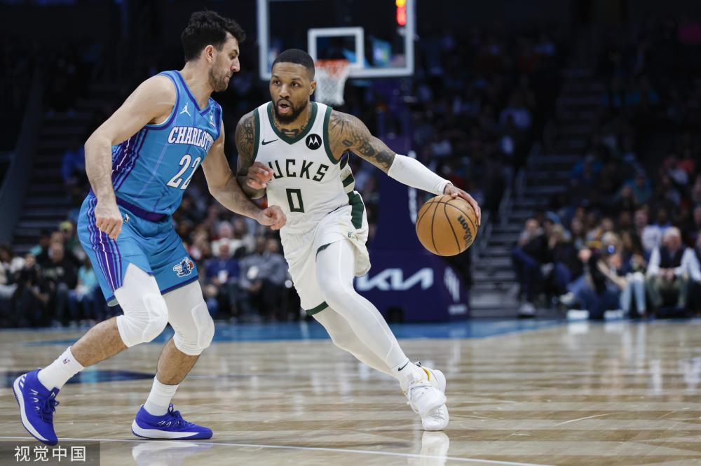 他和队友米 他和队友米