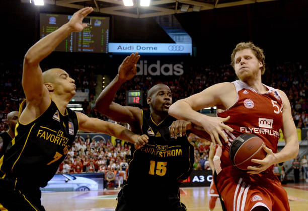 多样化的战 多样化的战